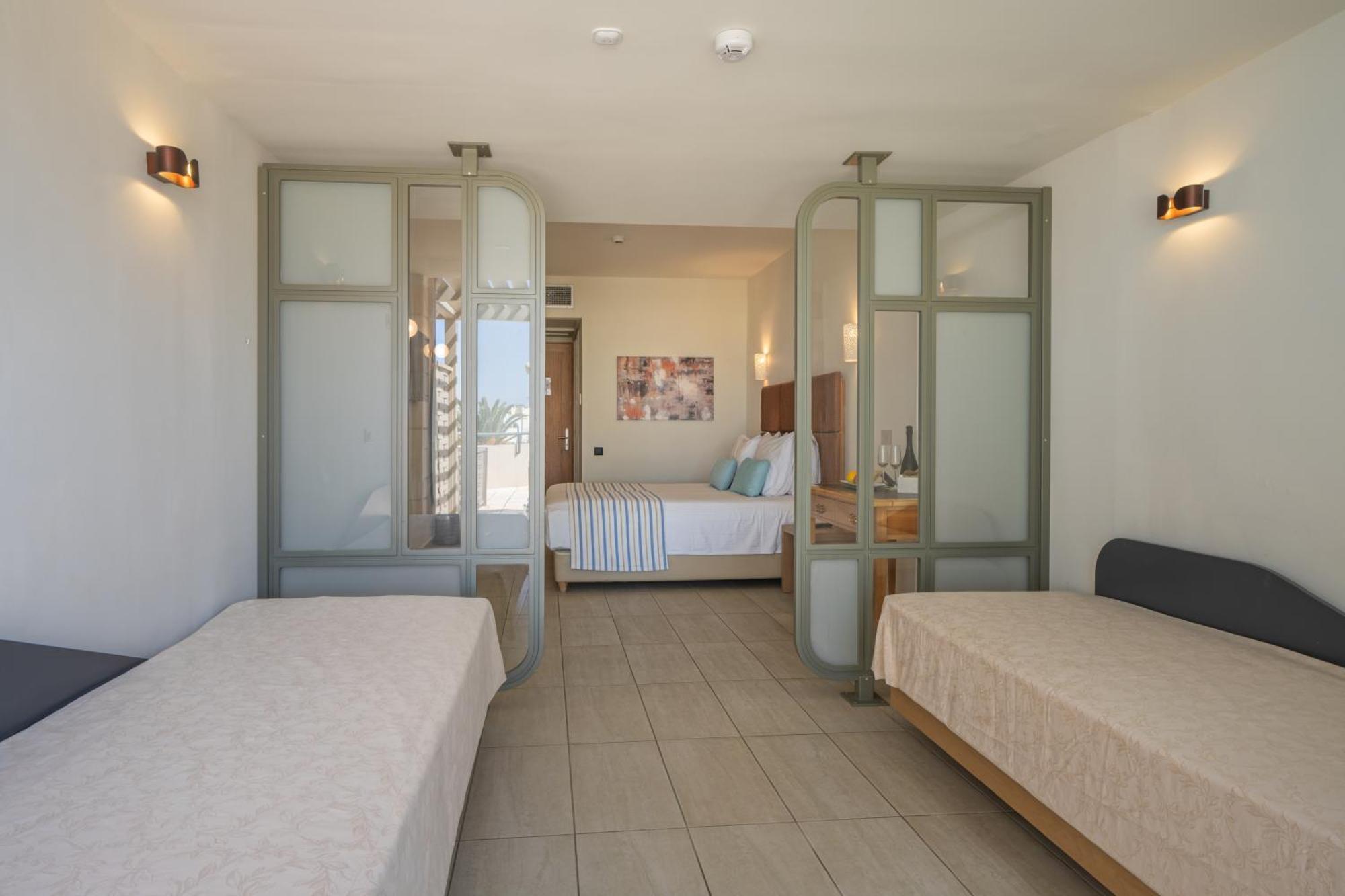 Minos Hotel Rethymno  Bagian luar foto