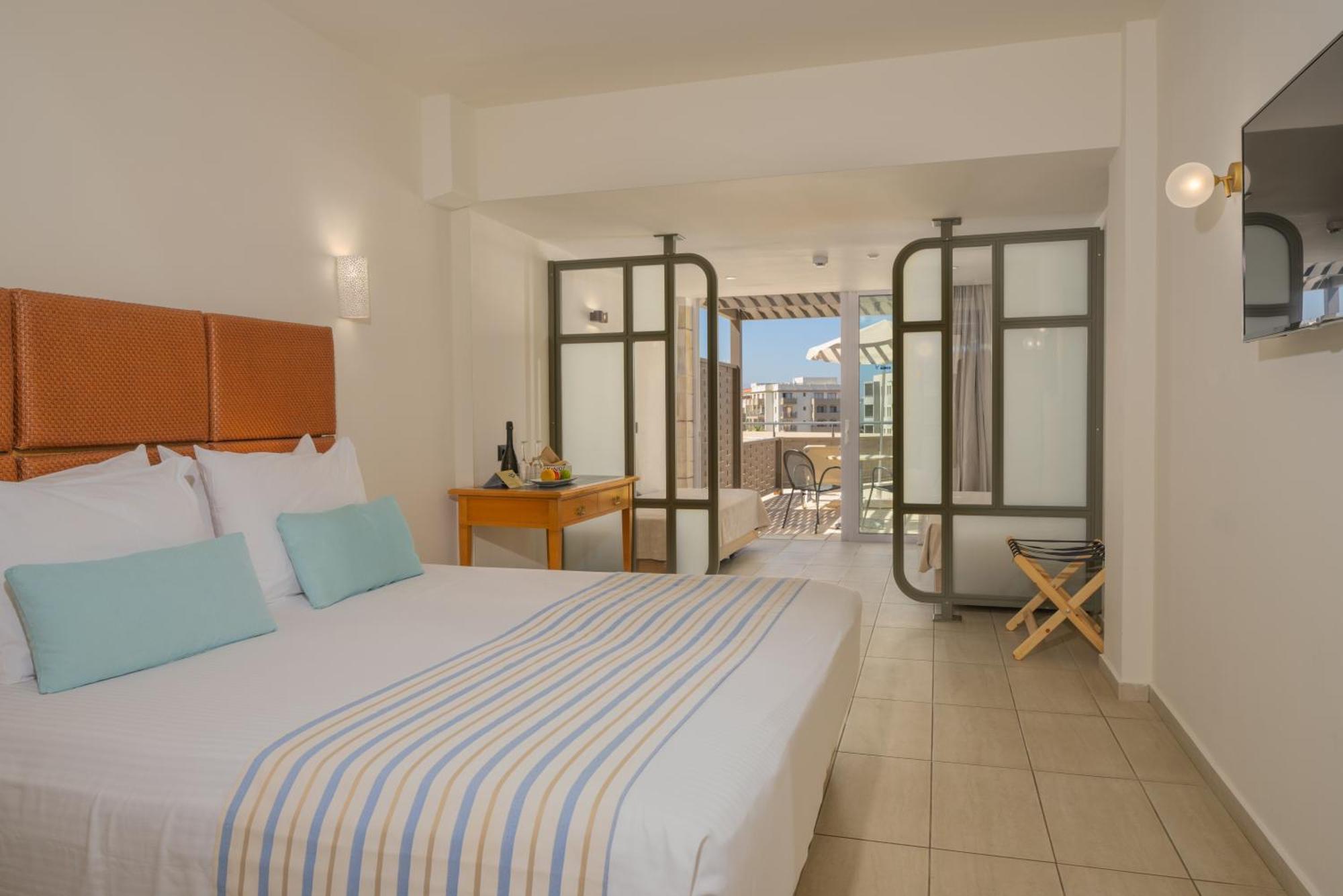 Minos Hotel Rethymno  Bagian luar foto