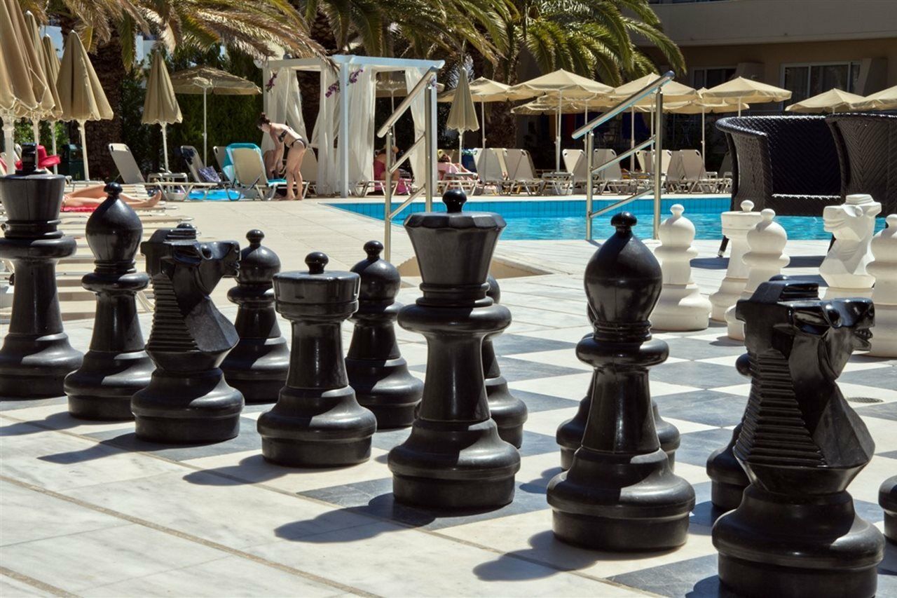 Minos Hotel Rethymno  Bagian luar foto