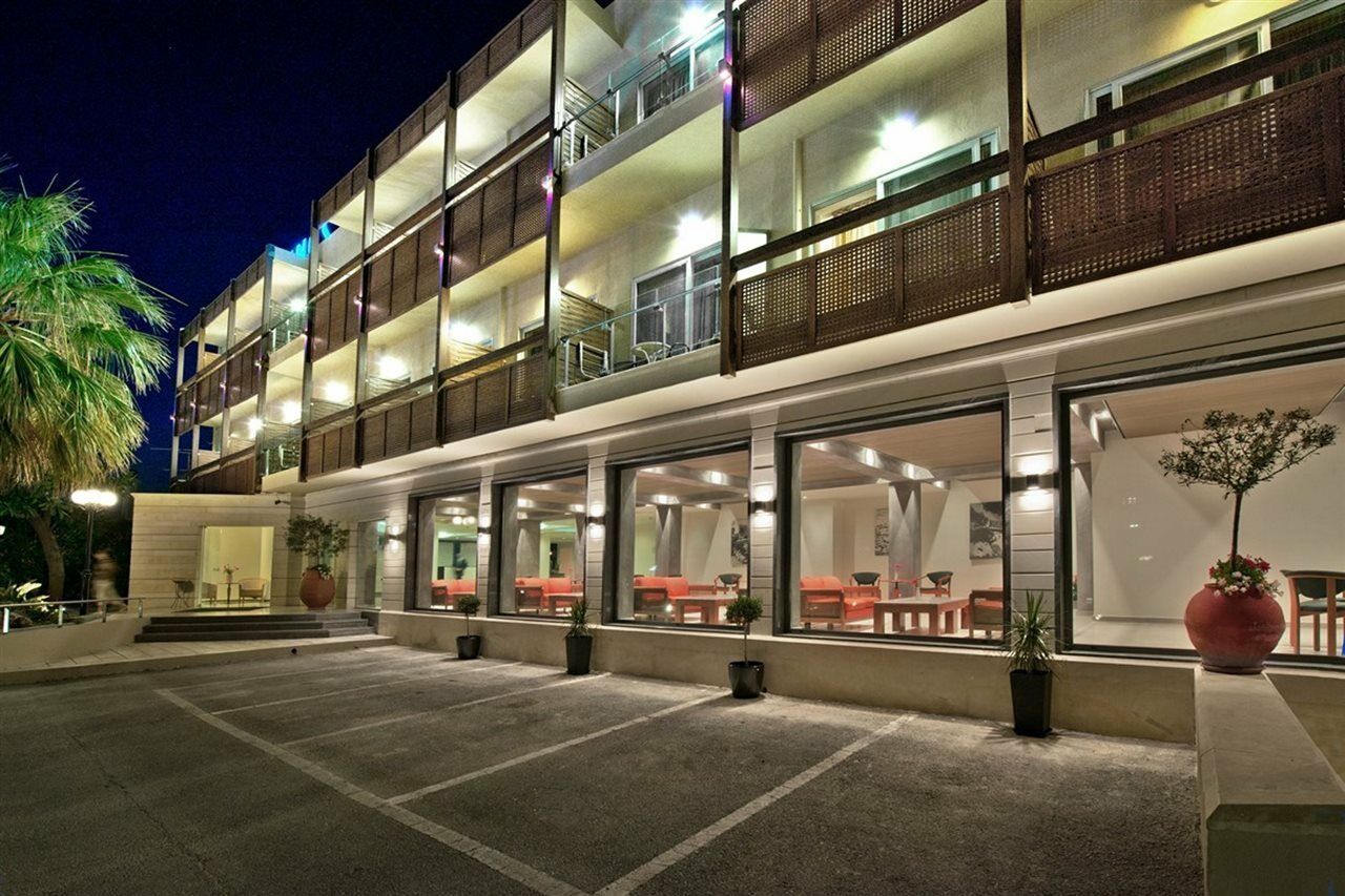 Minos Hotel Rethymno  Bagian luar foto